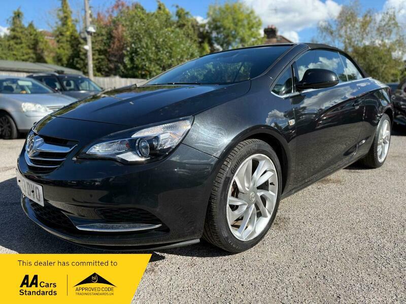 Vauxhall Cascada 2013 - Cars in Crawley