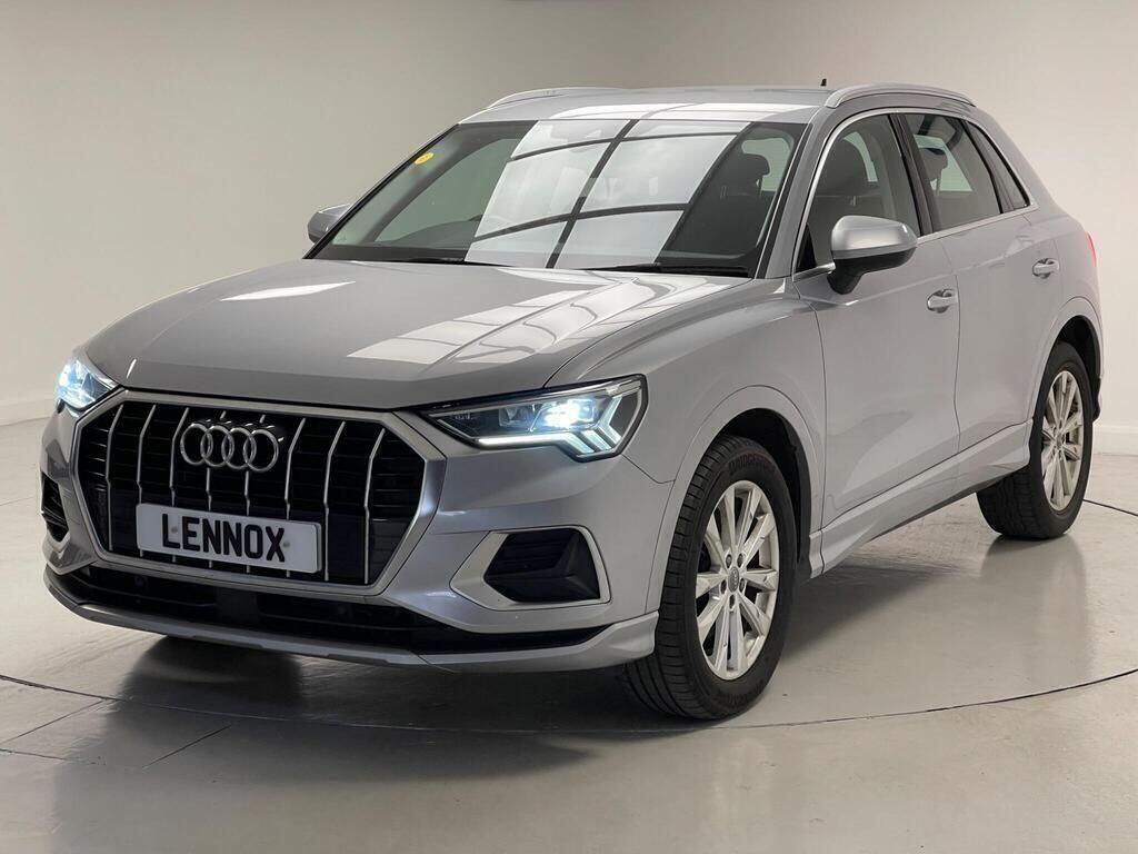 [ berth ]Audi Q3