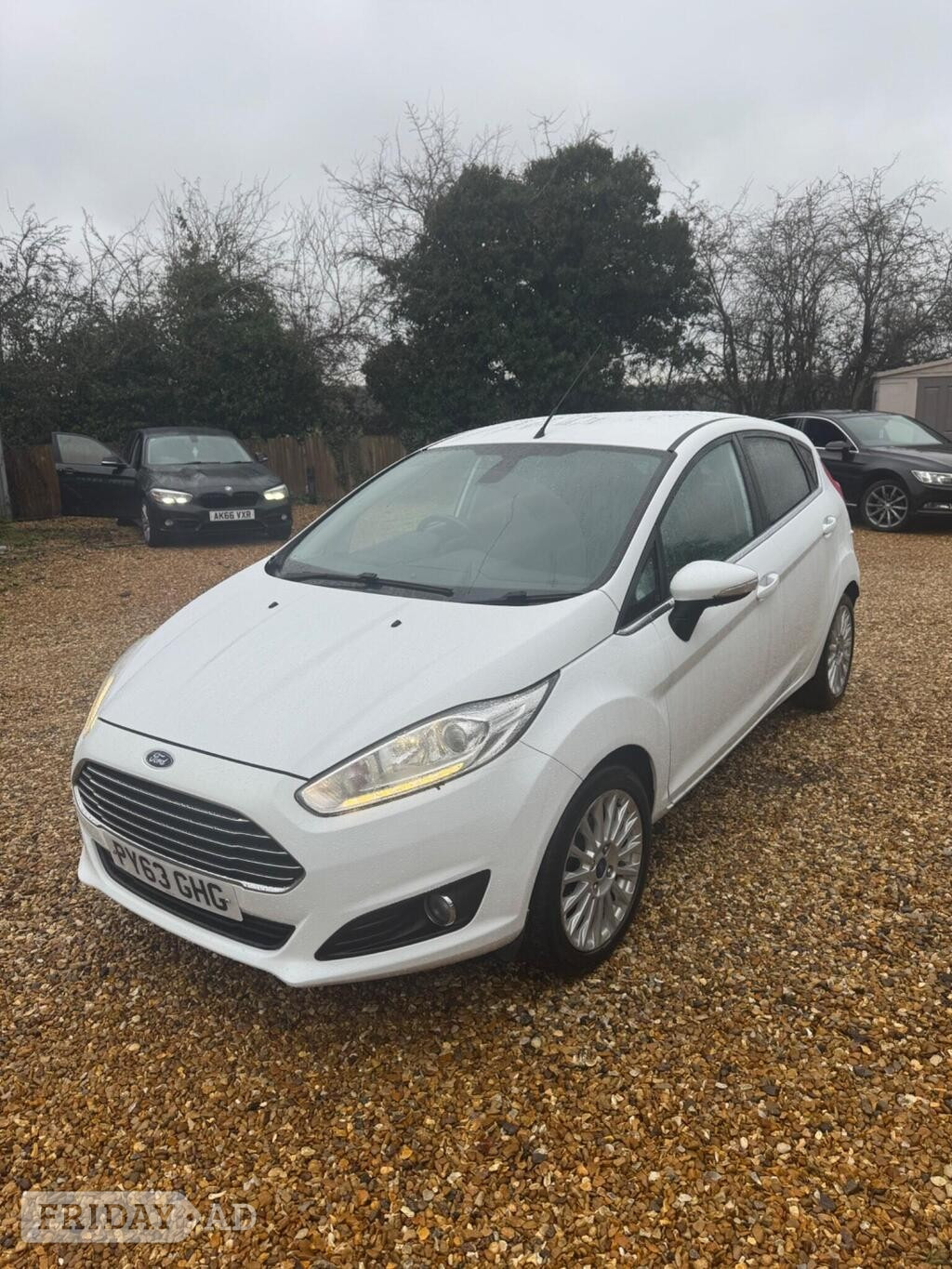 [ berth ]Ford Fiesta