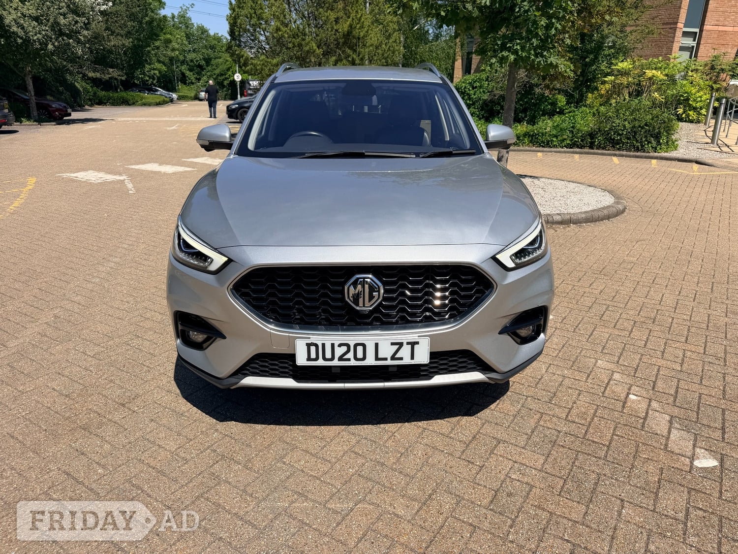 [ berth ]MG ZS