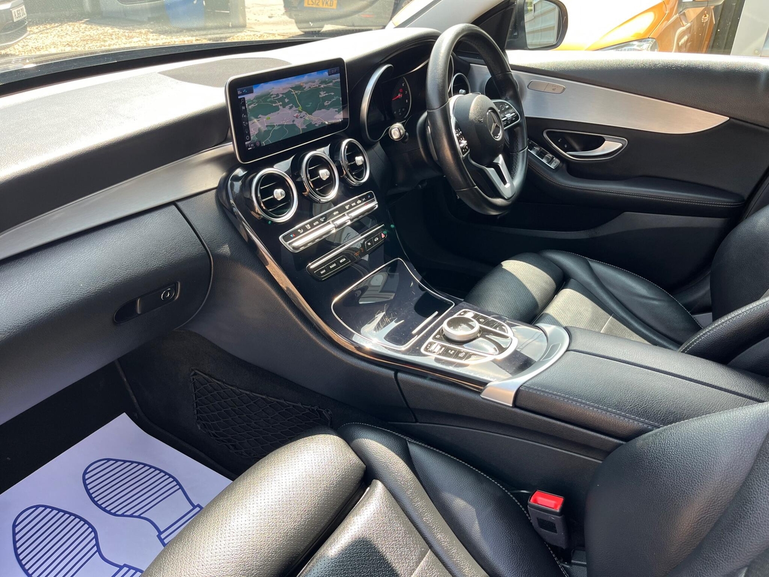 Mercedes-Benz C Class 2019 - Cars in Farnham