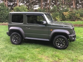 Suzuki Jimny 2025