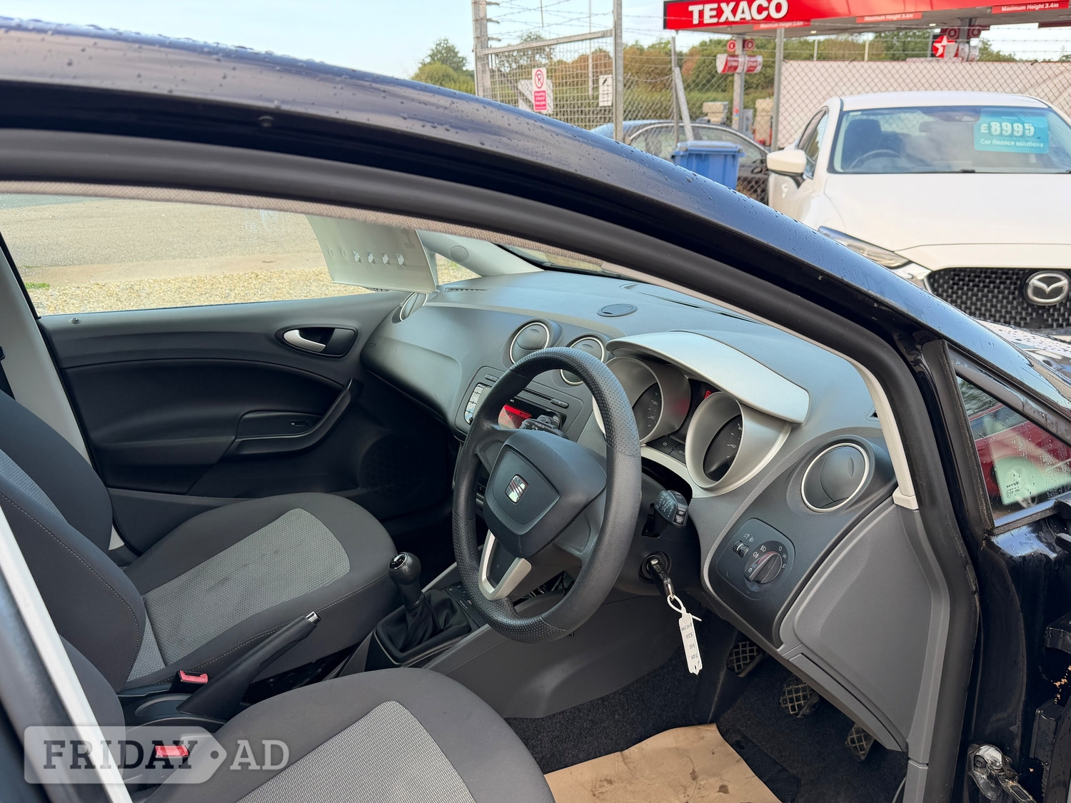 [ berth ]SEAT Ibiza