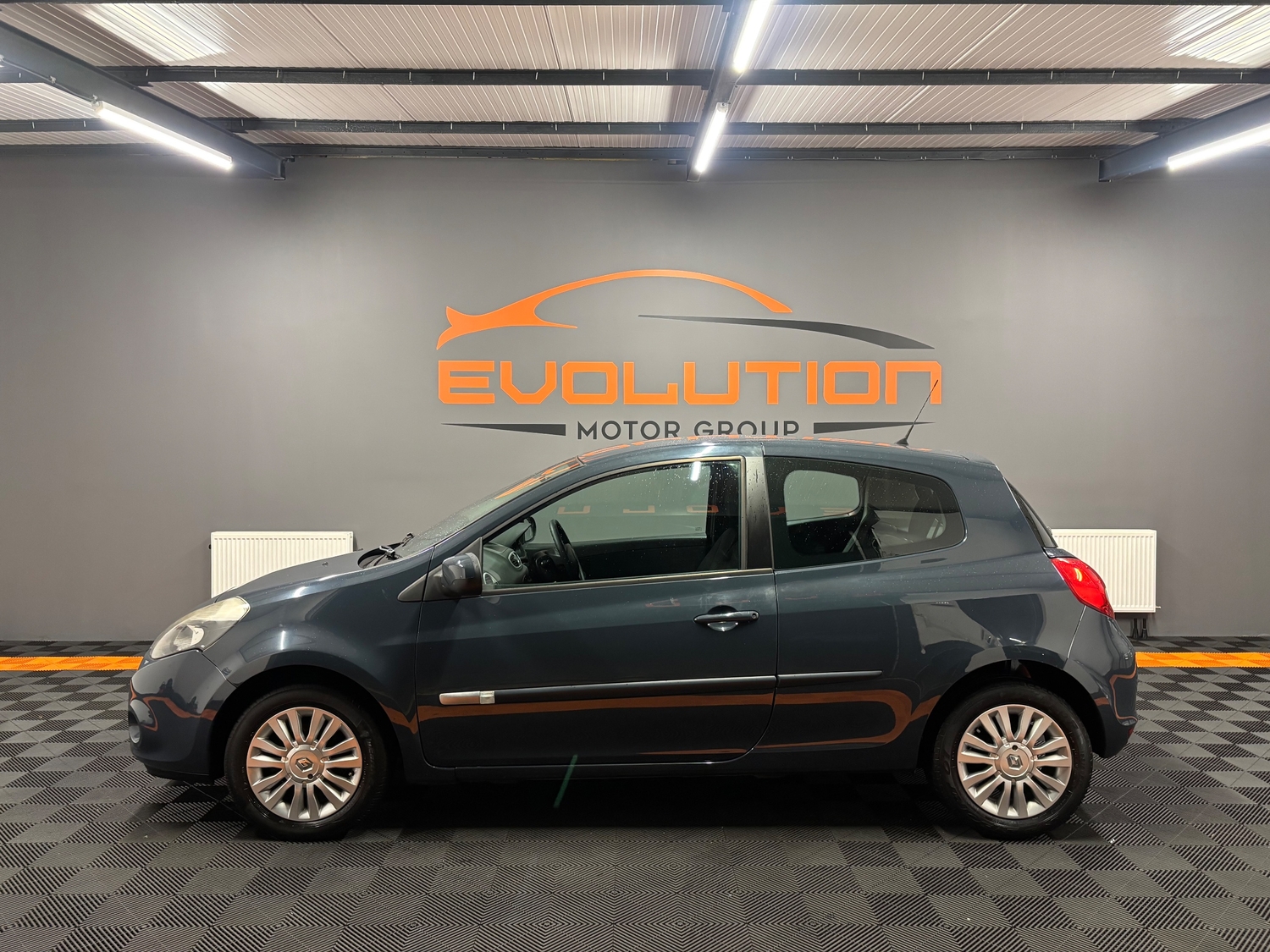 Renault Clio Lochgelly