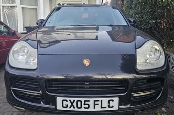 Porsche Cayenne 2005