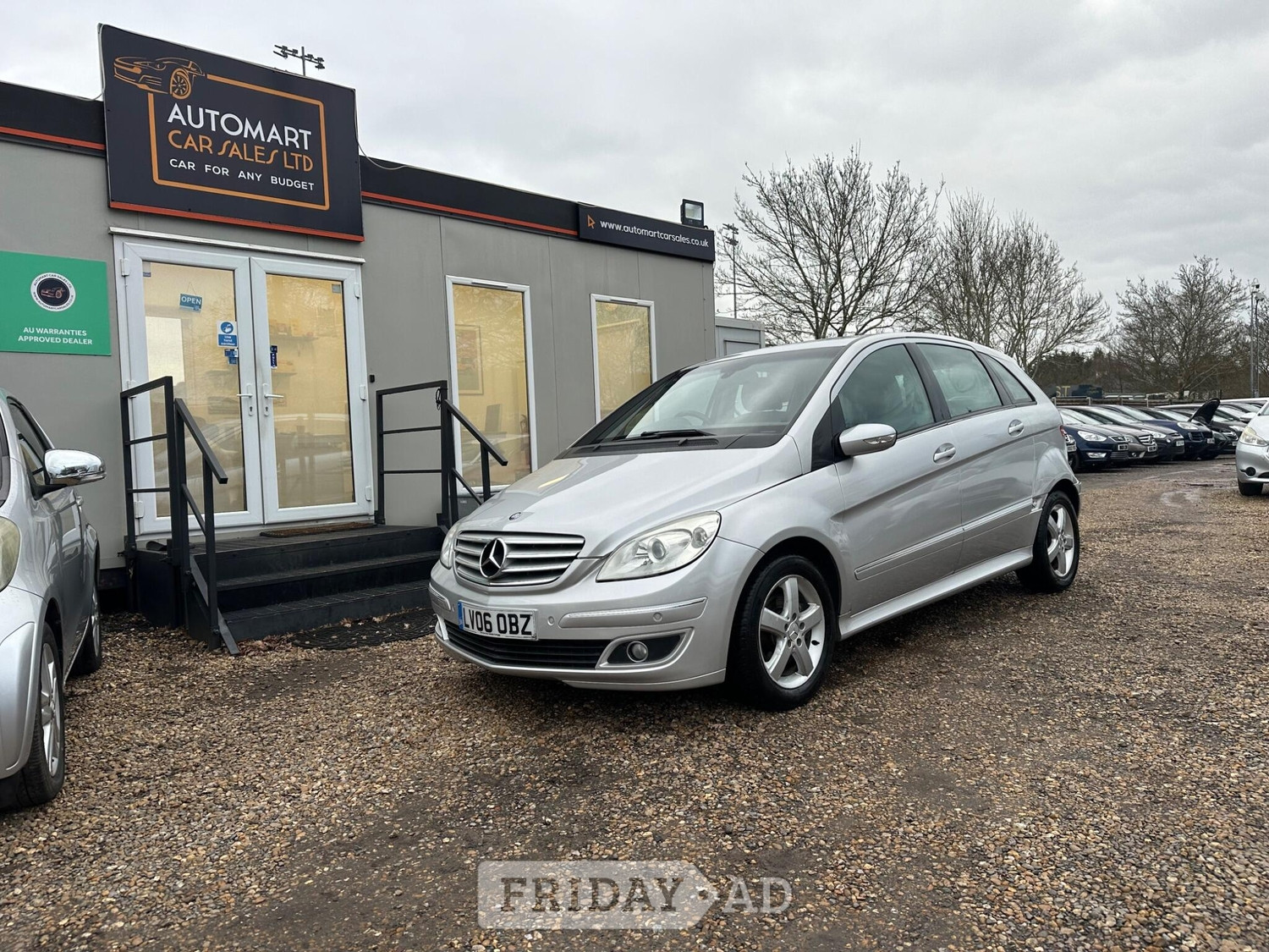 [ berth ]Mercedes-Benz B Class
