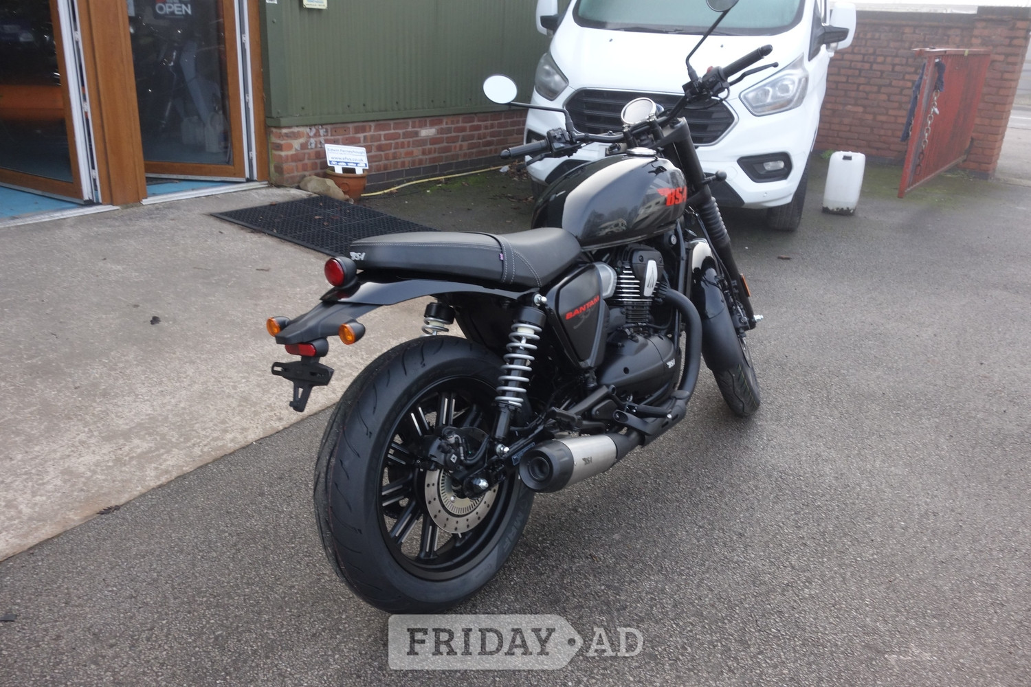[ berth ]BSA New Bantam