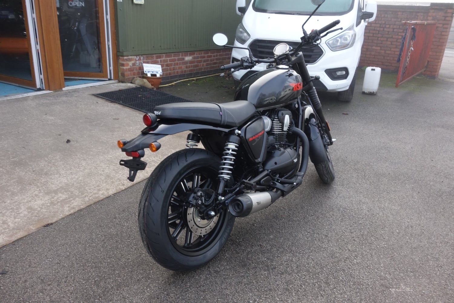 [ berth ]BSA New Bantam