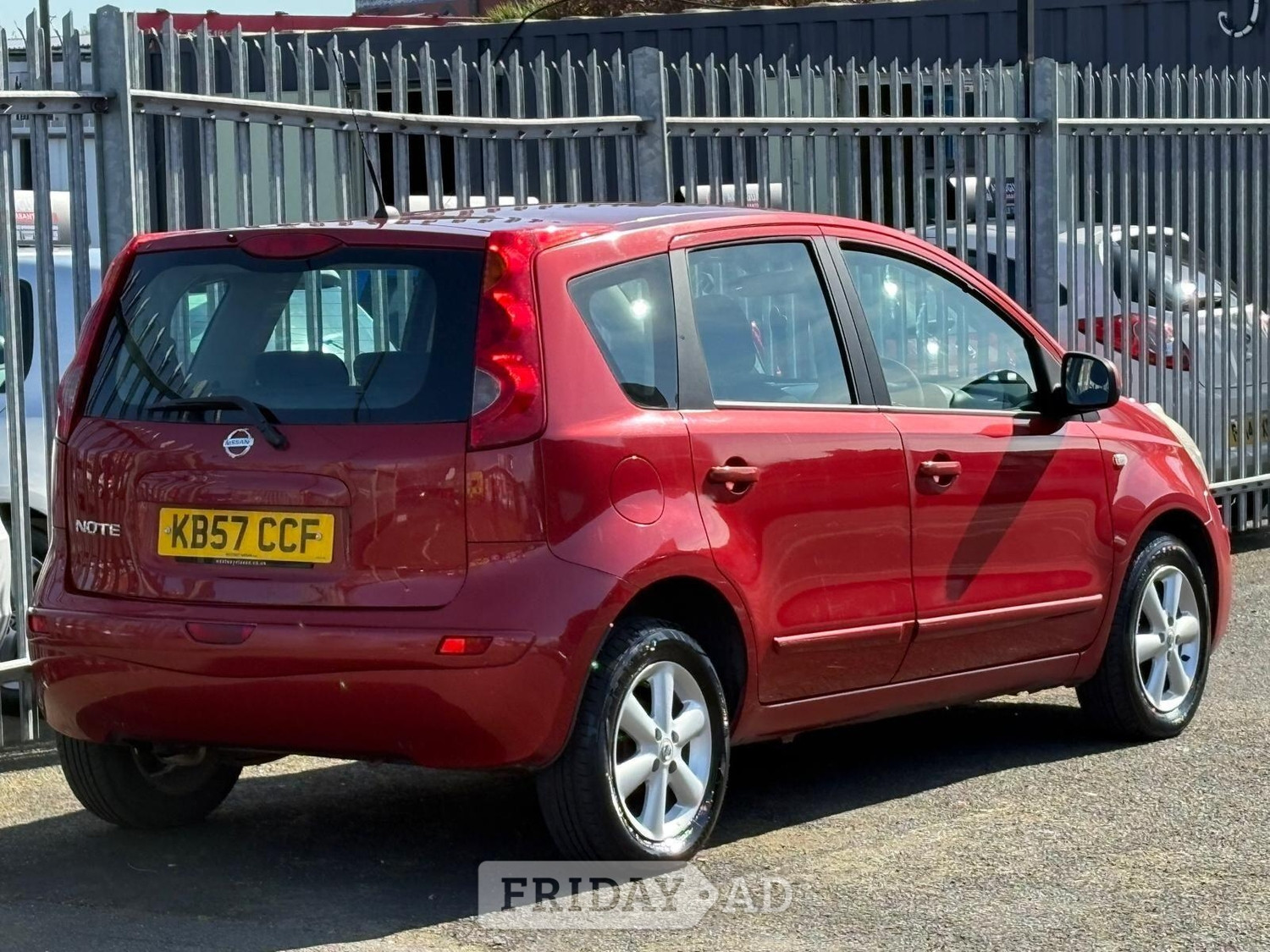 Nissan Note 2007 - Cars