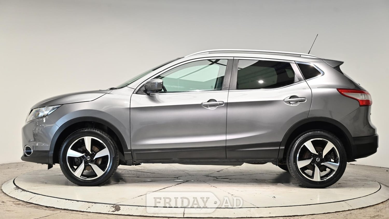 [ berth ]Nissan Qashqai