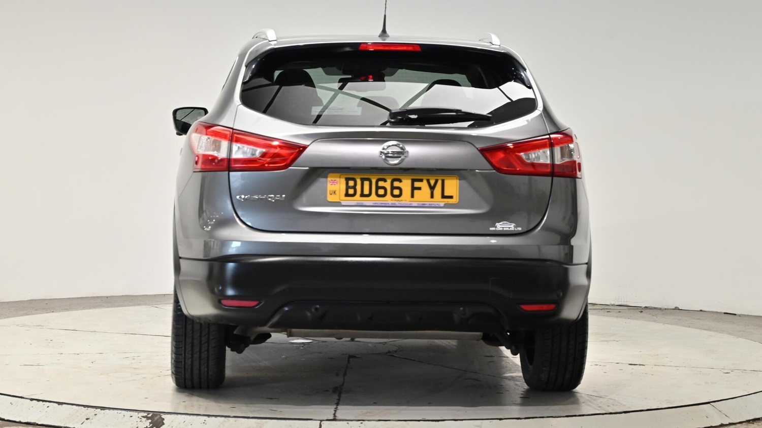 Nissan Qashqai 2016 - Cars