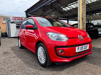 Volkswagen UP! 2015
