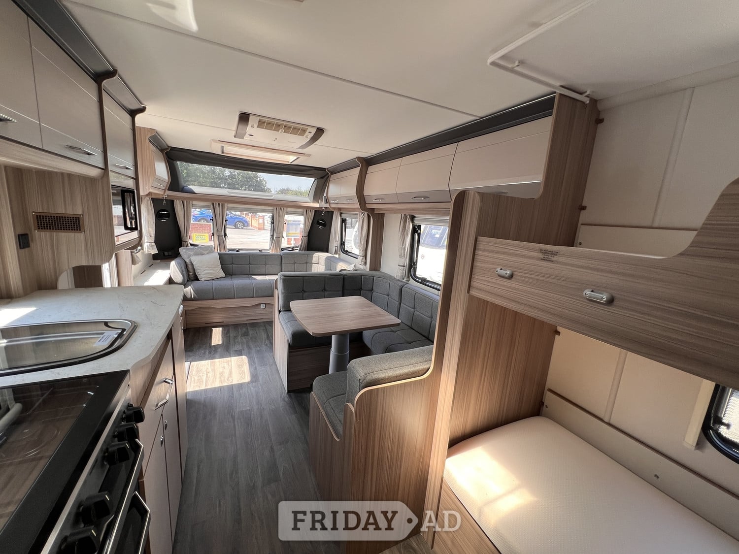 [5 berth ]Coachman Vision Xtra 630