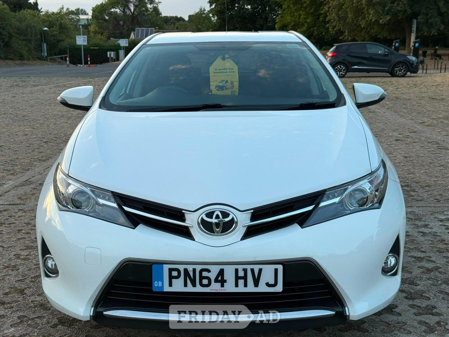 [ berth ]Toyota Auris