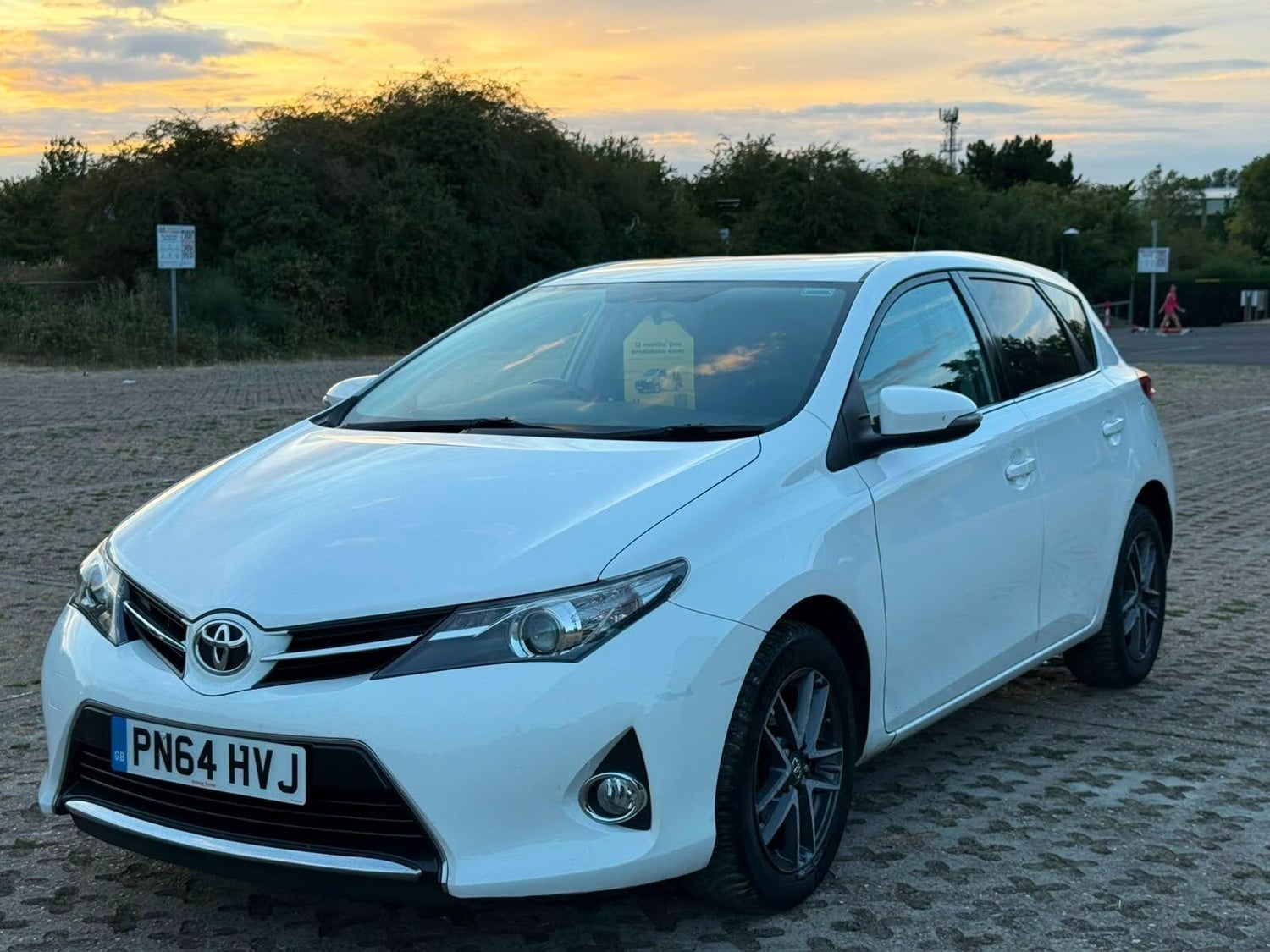 Toyota Auris 2014 - Cars