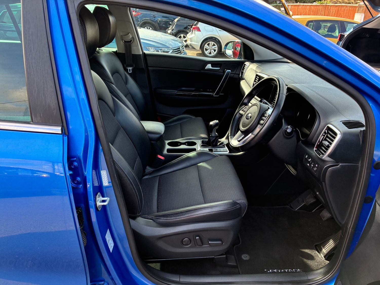 [ berth ]Kia Sportage