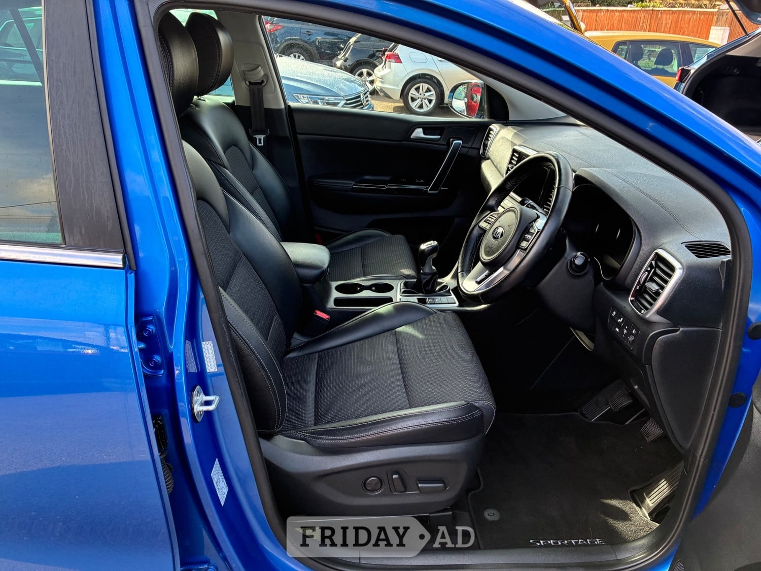 [ berth ]Kia Sportage