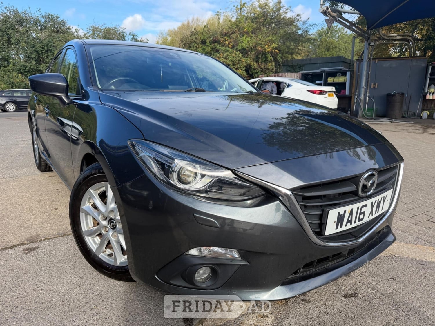 Mazda 3 2016 in Wantage