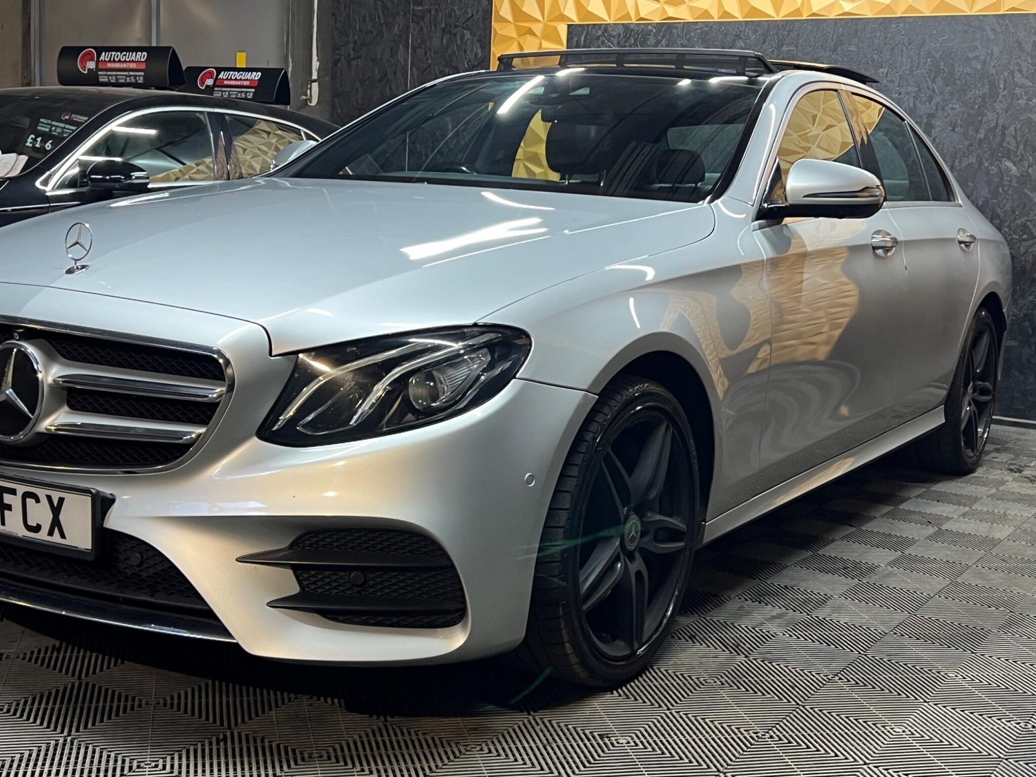 Mercedes-Benz E Class 2017 - Cars