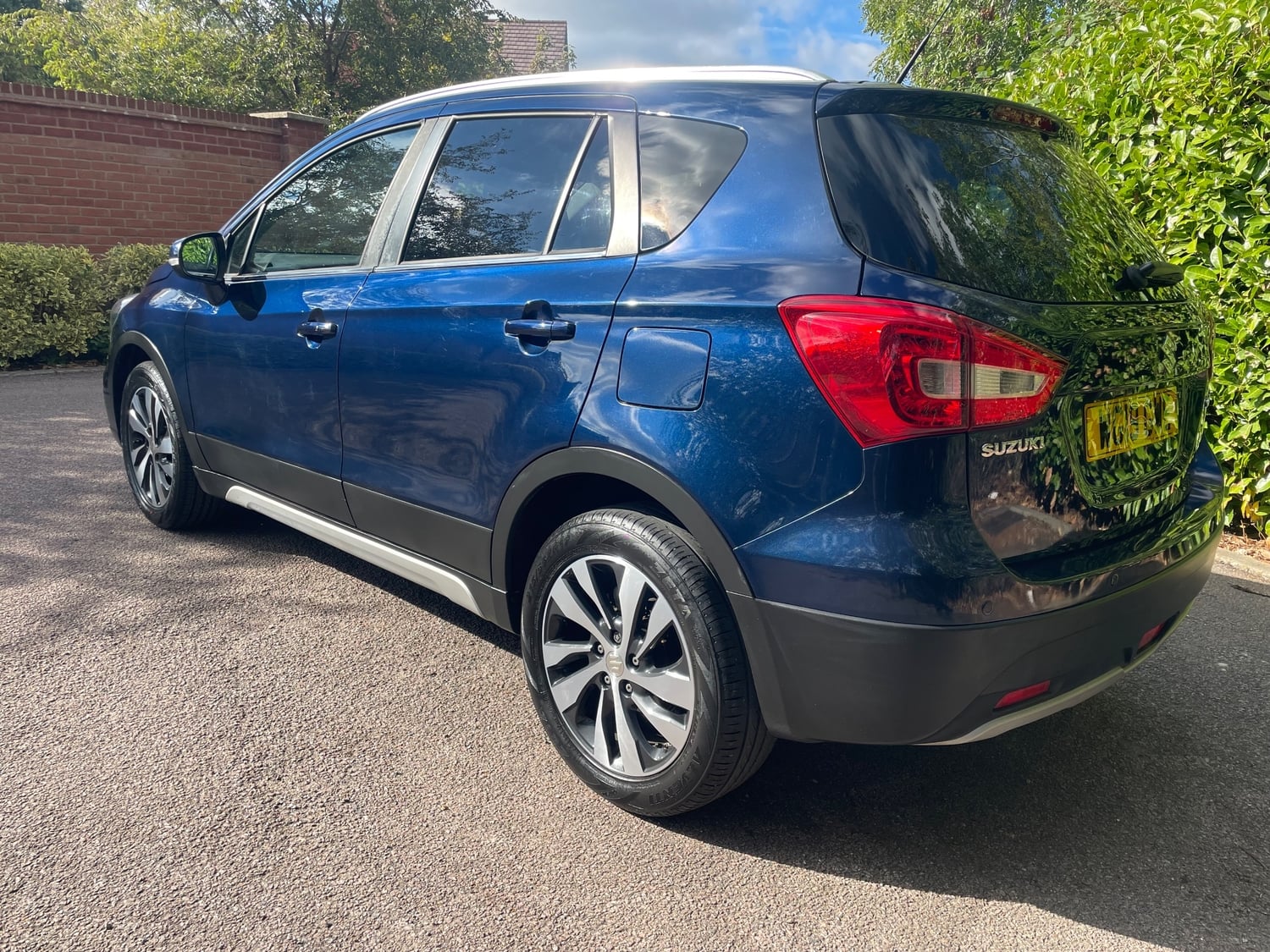 Suzuki SX4 2019 - Cars in Leicester