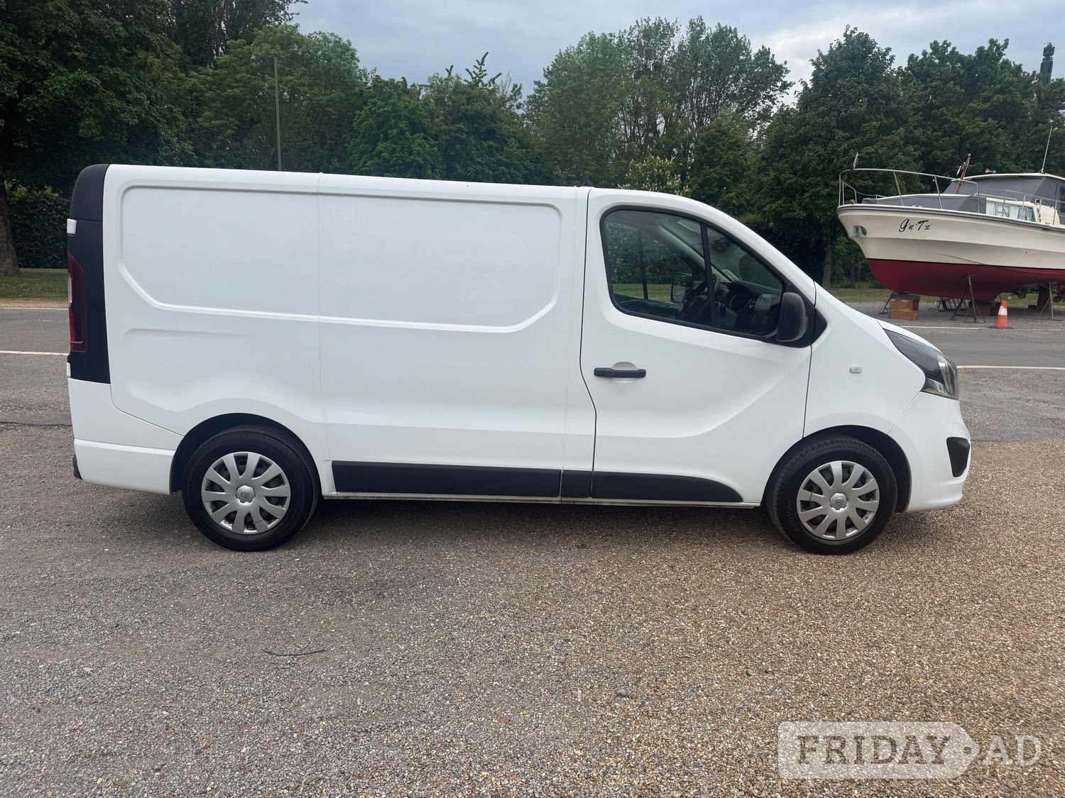 Vauxhall Vivaro 2018 - Vans & Commercial Vehicles
