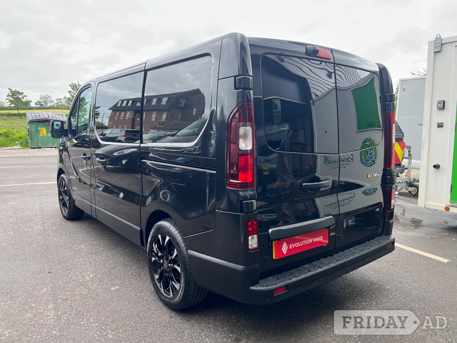 [ berth ]Renault Trafic