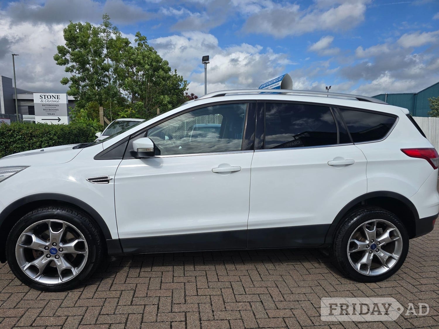 Ford Kuga 2016 - Cars in Camberley