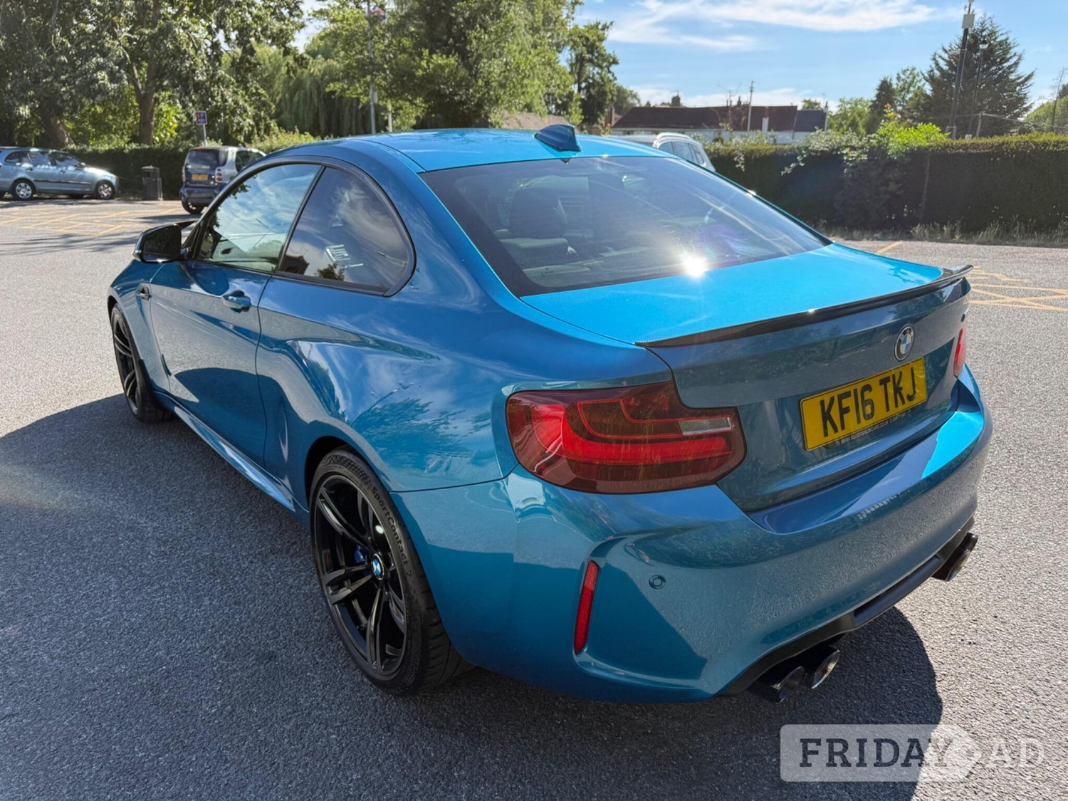 [ berth ]BMW M2