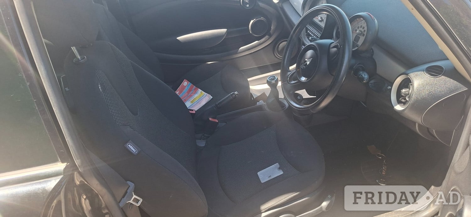 [ berth ]Mini Hatch