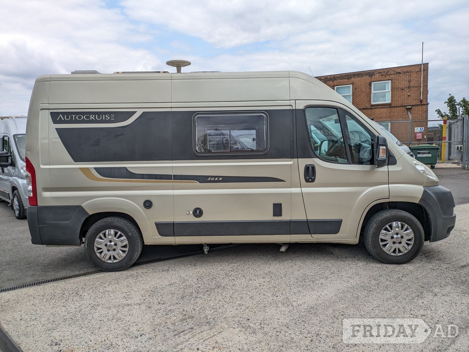 Autocruise Jazz Bracknell