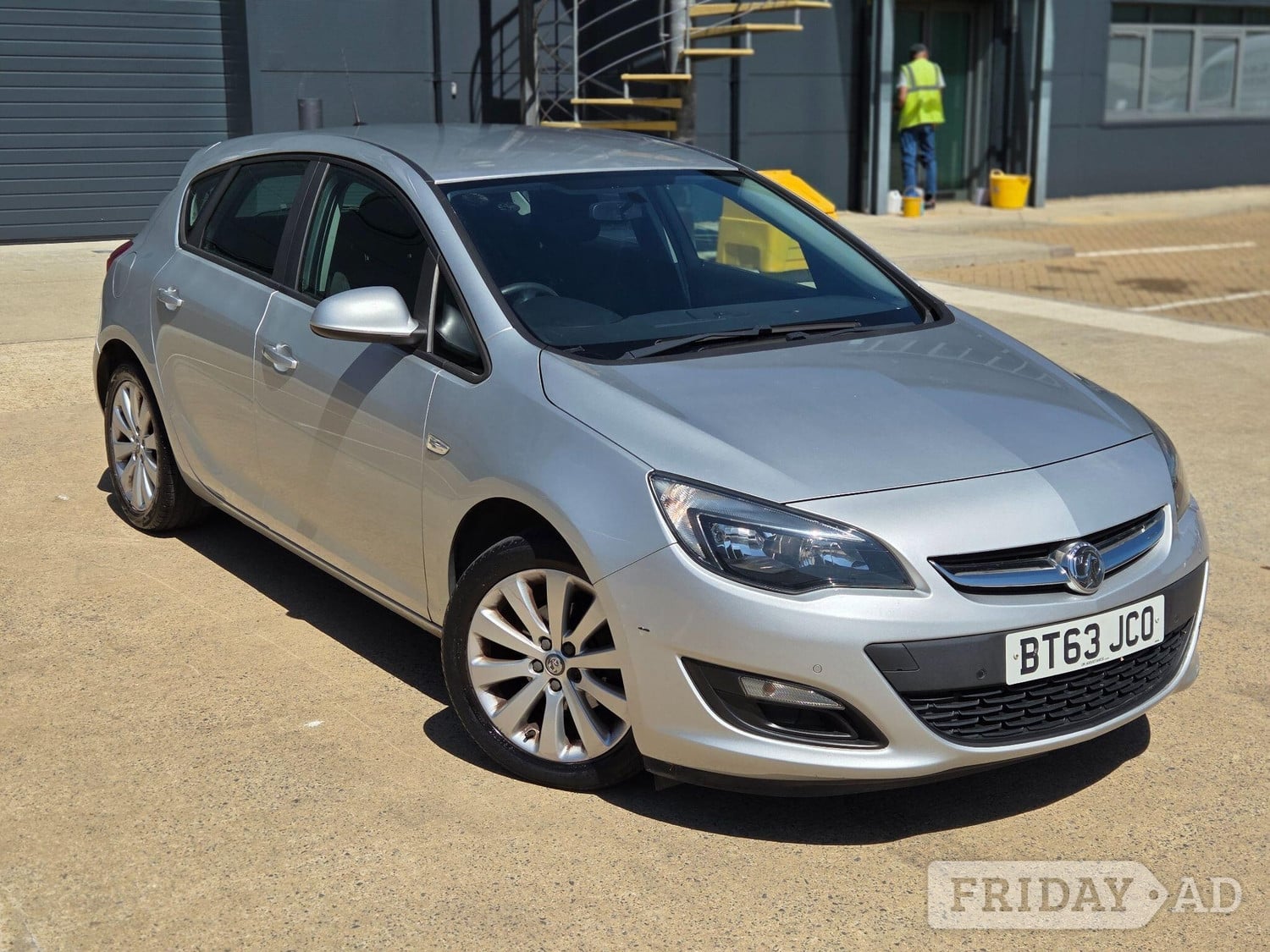 Vauxhall Astra 2013 in Slough
