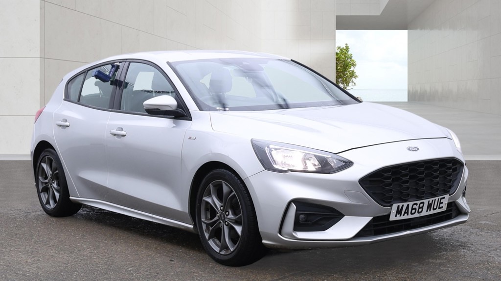 Ford Focus 2018 in Hillingdon