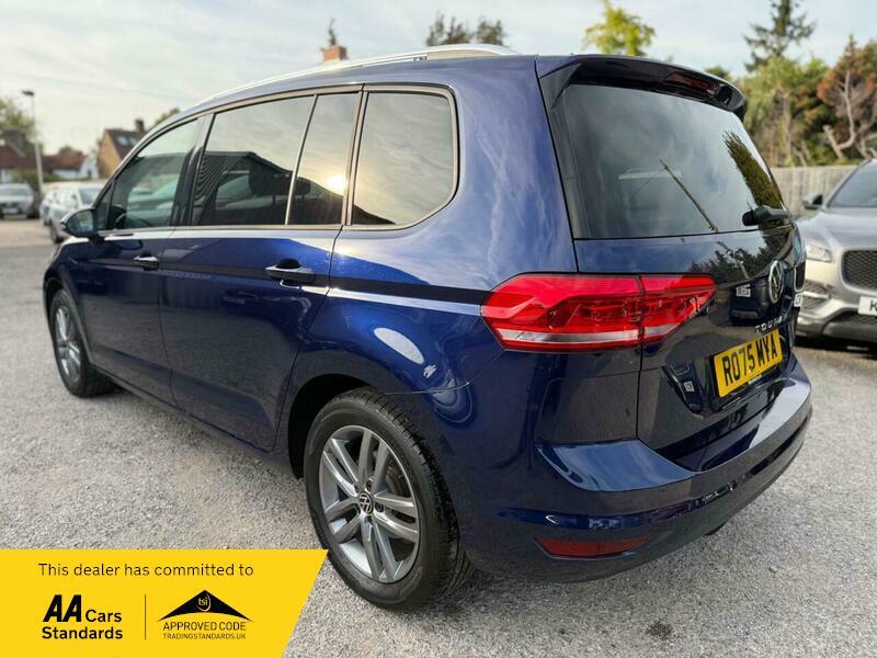 Volkswagen Touran 2025 - Cars in Crawley