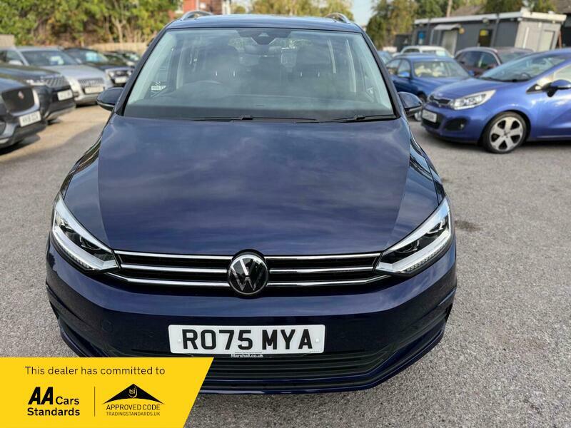 Volkswagen Touran 2025 - Cars