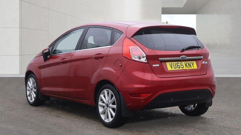 [ berth ]Ford Fiesta