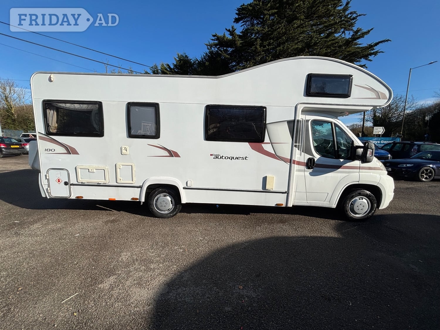 [ berth ]Elddis Autoquest 180