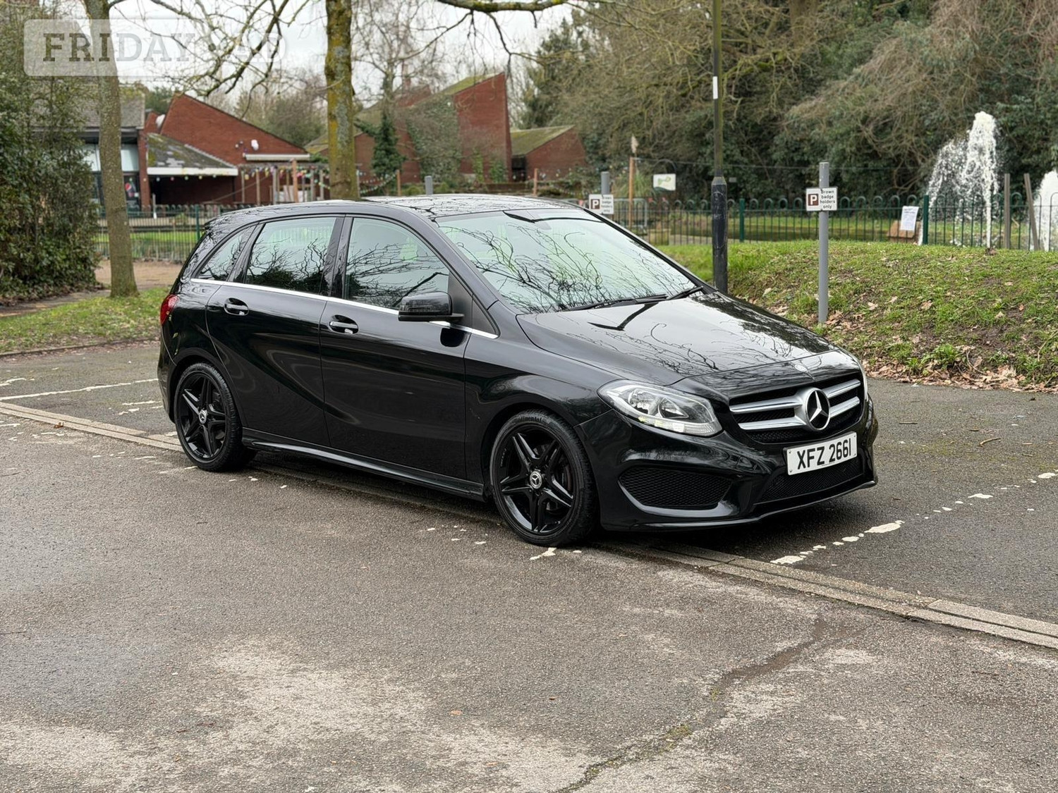 Mercedes-Benz B Class 2015 in Uxbridge