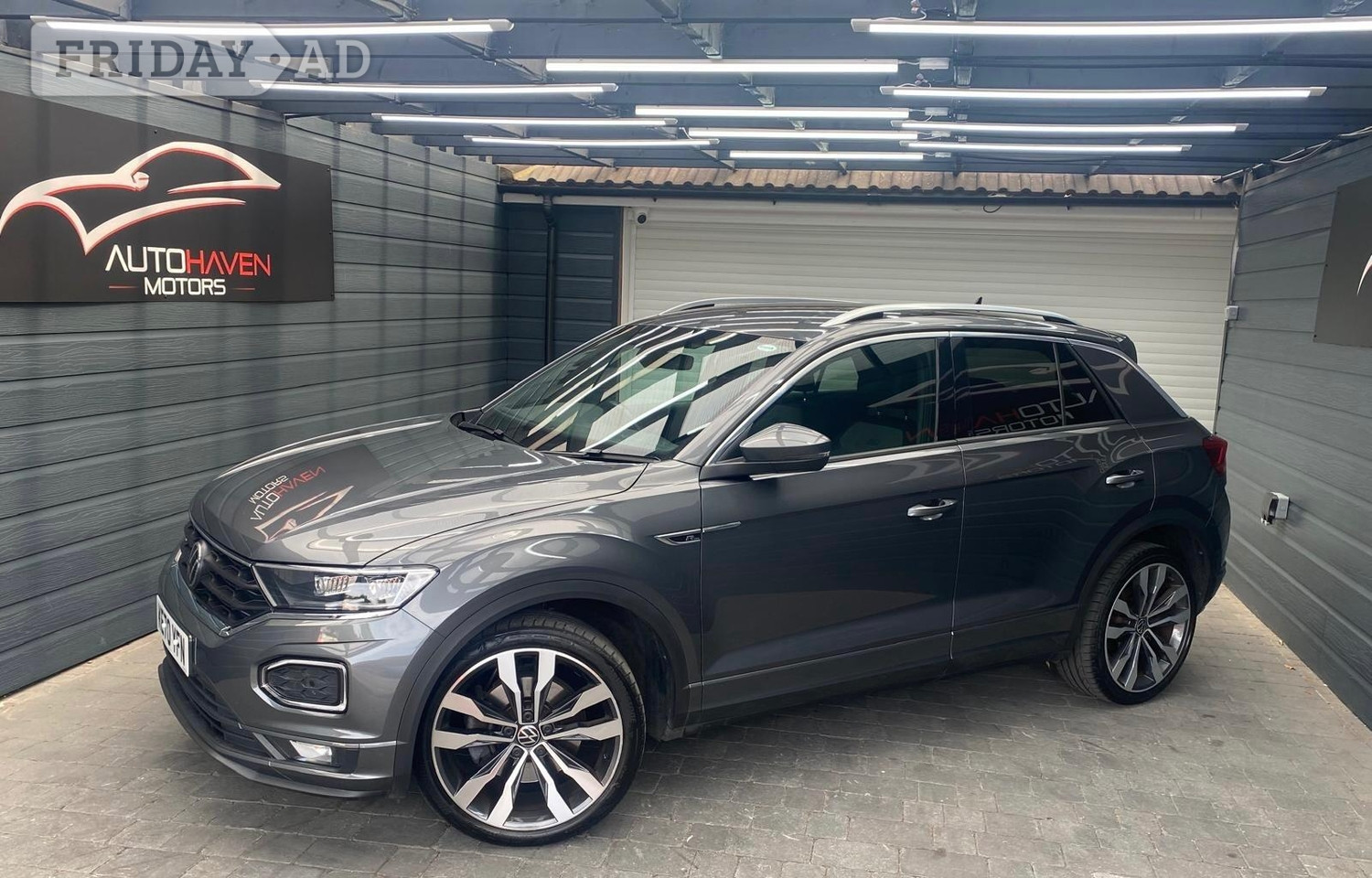 [ berth ]Volkswagen T-Roc