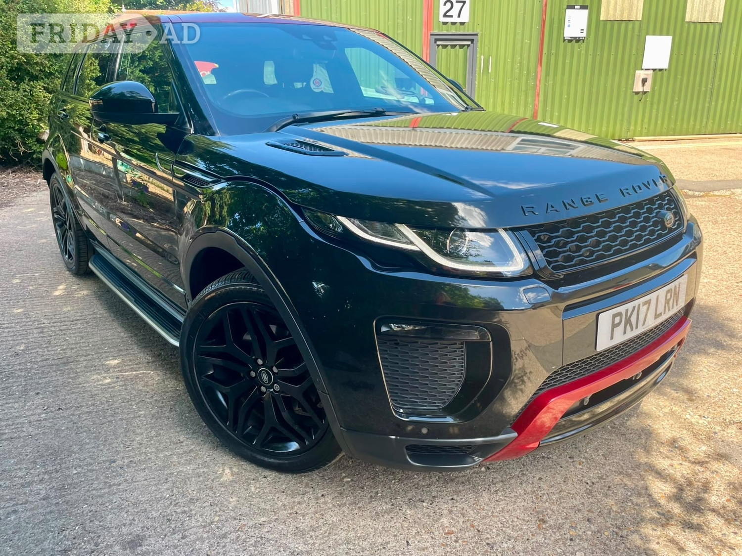 [ berth ]Land Rover Range Rover Evoque