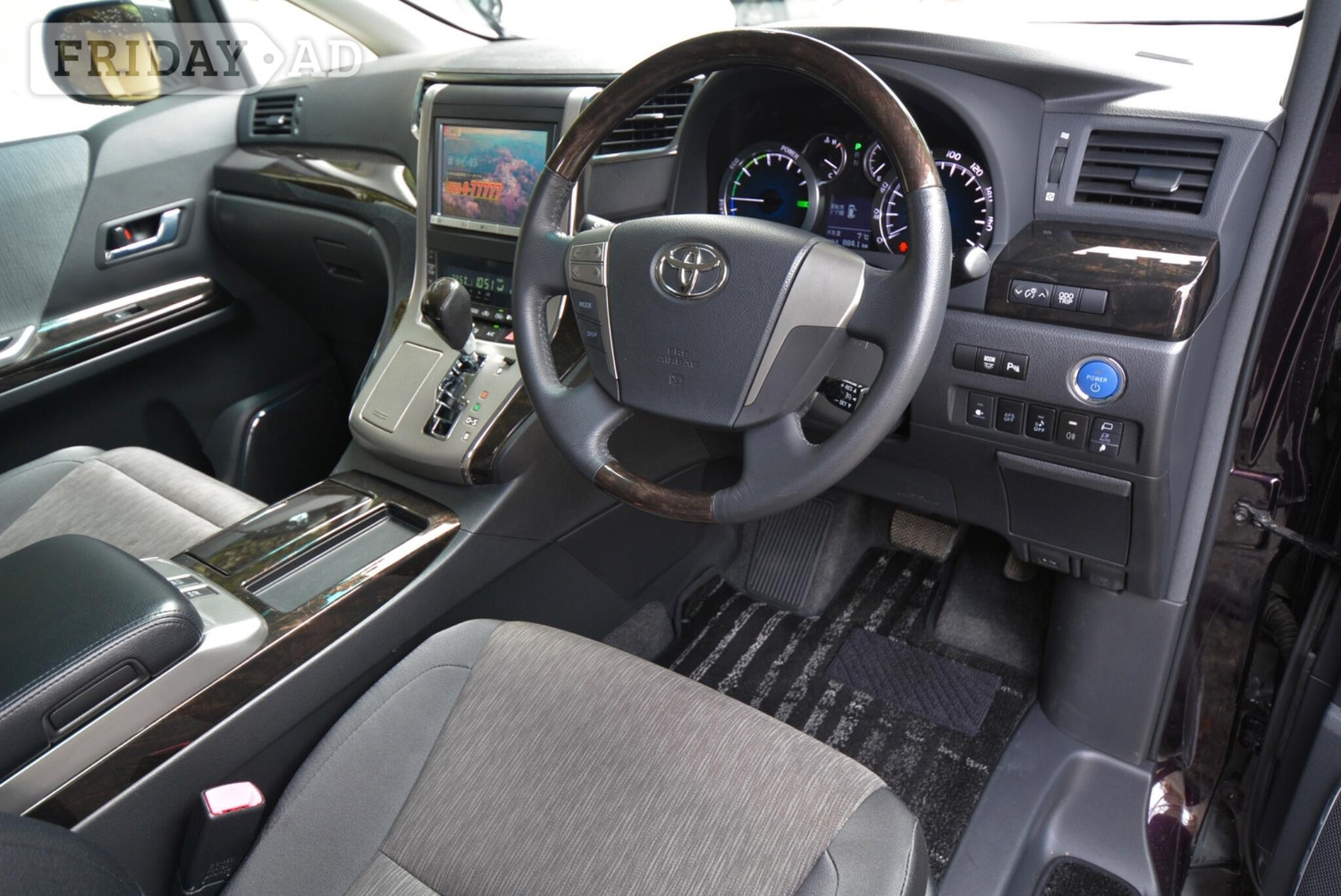 Toyota Vellfire Chingford
