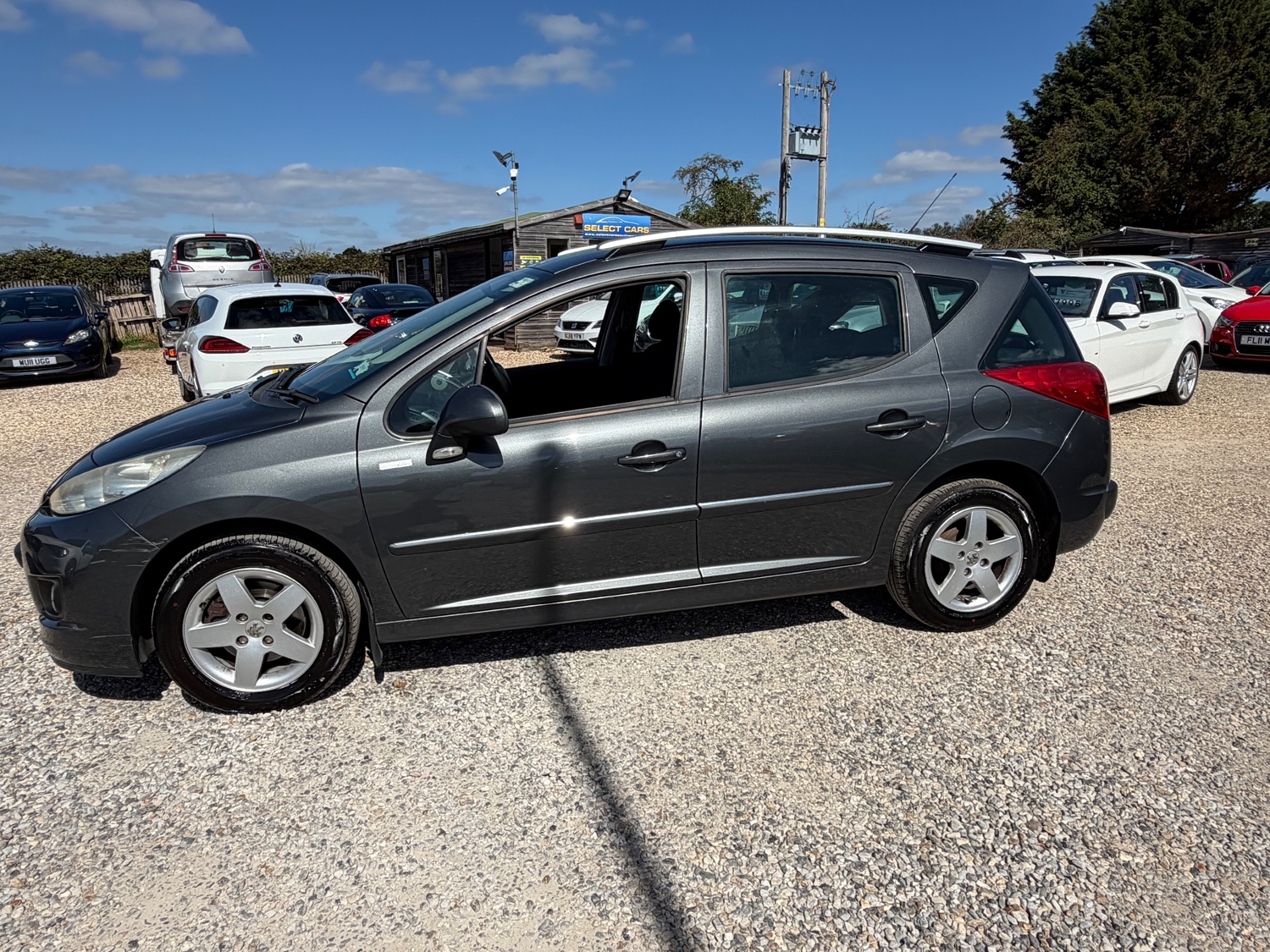 Peugeot 207 SW 2011 - Cars