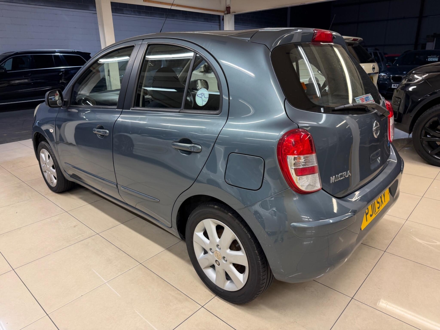 Nissan Micra 2011 - Cars