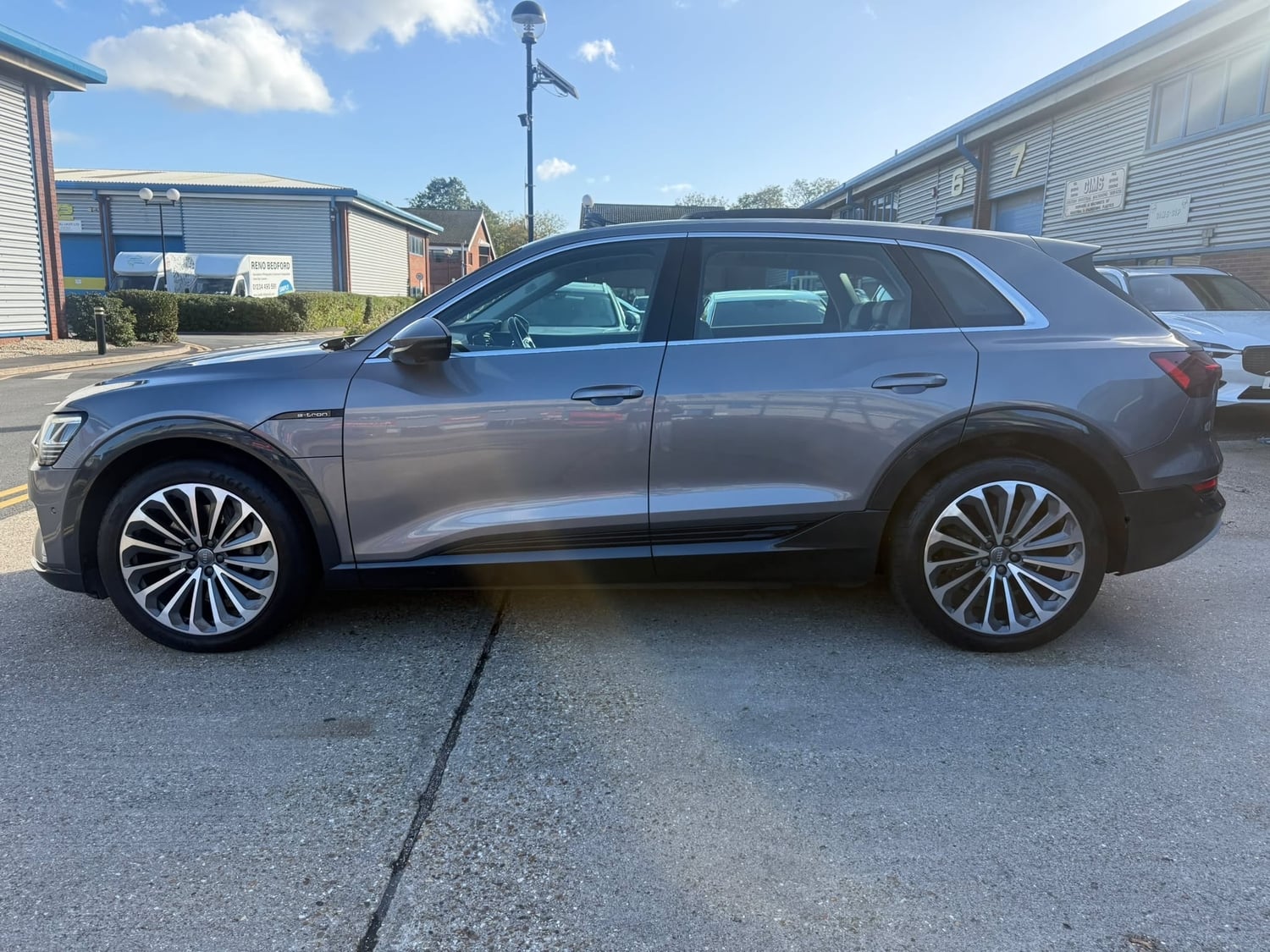 Audi e-tron 2020 - Cars in Bedford