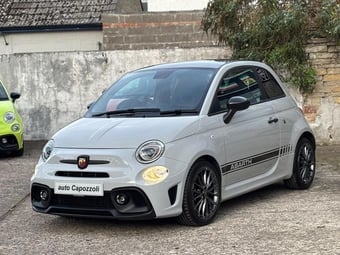 Abarth 695 2023