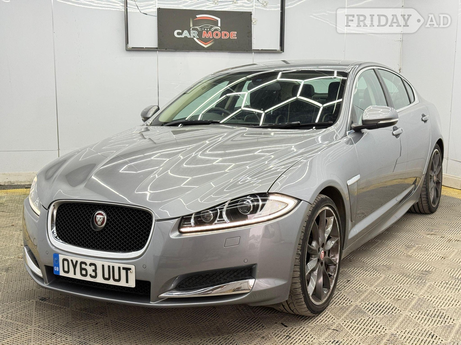 [ berth ]Jaguar XF