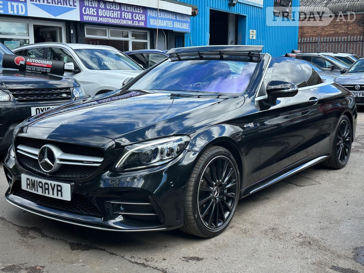 [ berth ]Mercedes-Benz C Class