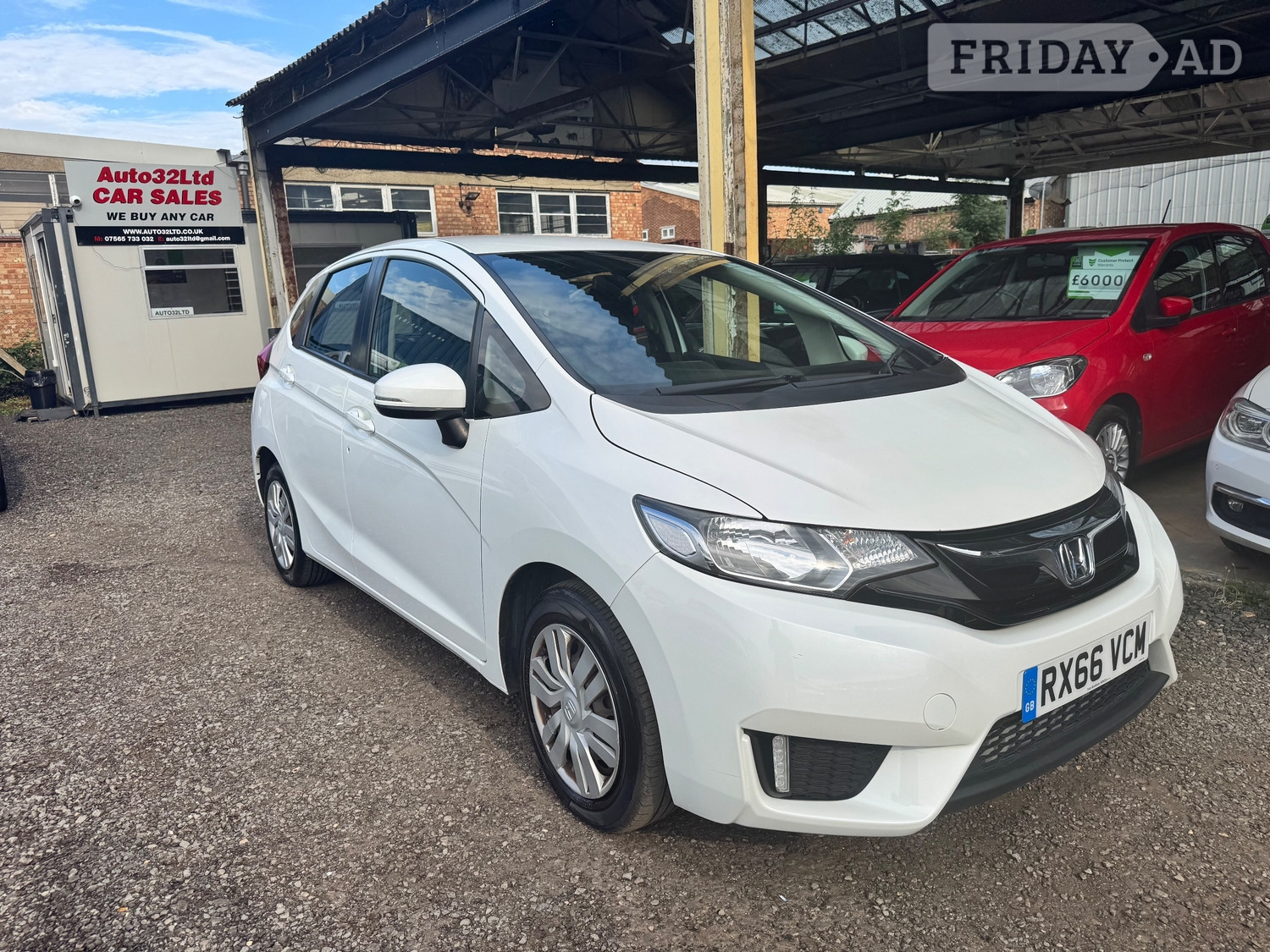 Honda Jazz 2016 - Cars