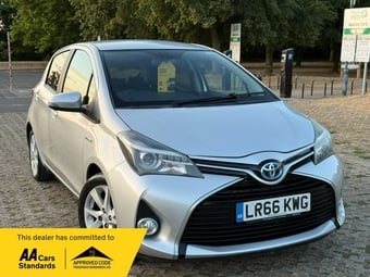 Toyota Yaris 2016