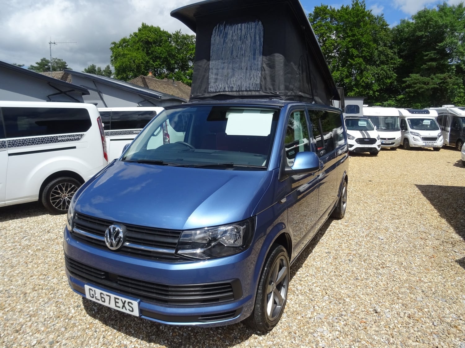 [ berth ]Volkswagen Transporter