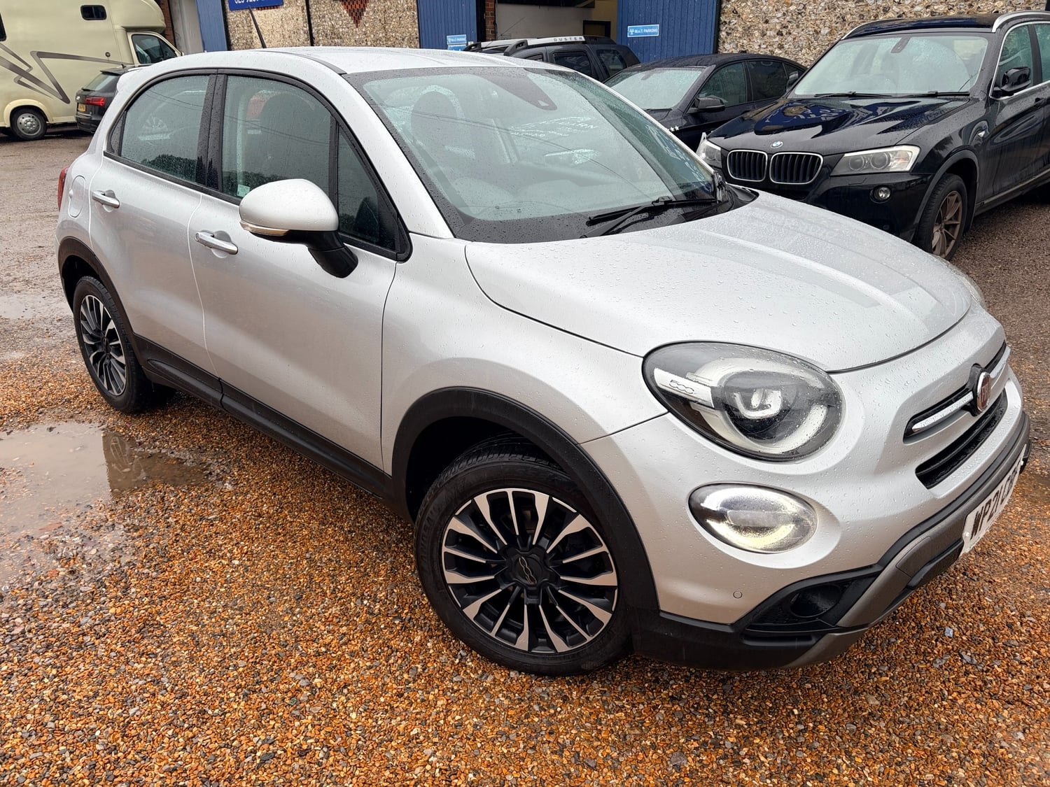 [ berth ]Fiat 500X